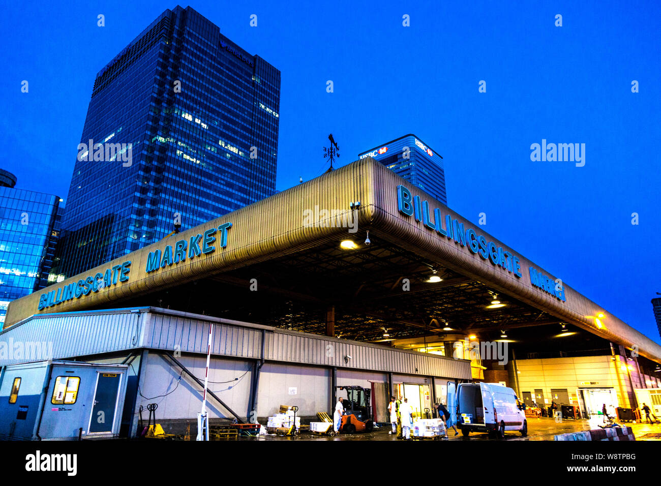 Wholesale fish markets hires stock photography and images Alamy