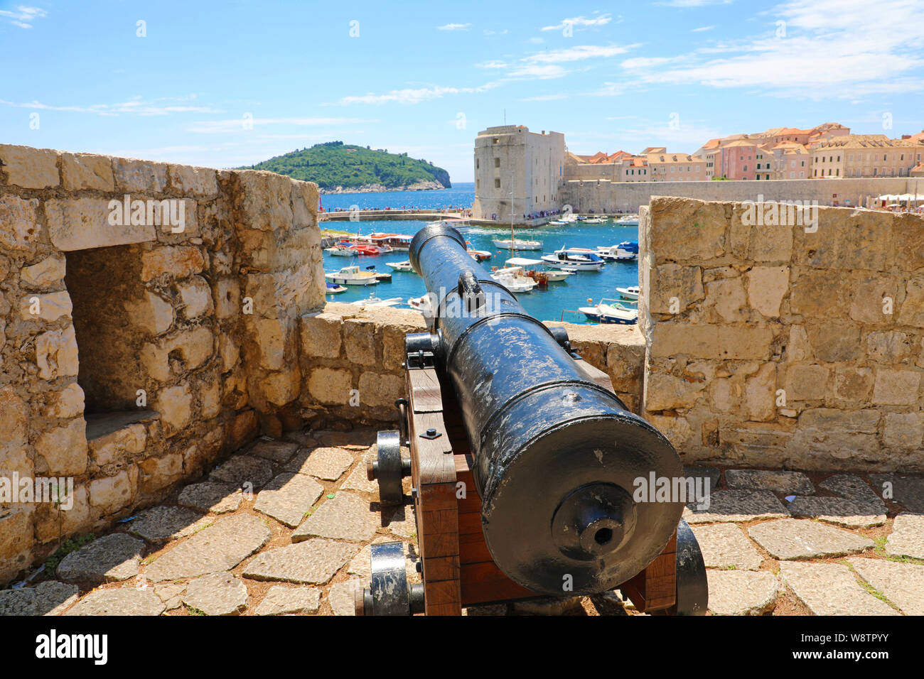 Cannon at walls of Dubrovnik old town, in Dalmatia, Croatia, Europe Stock Photo