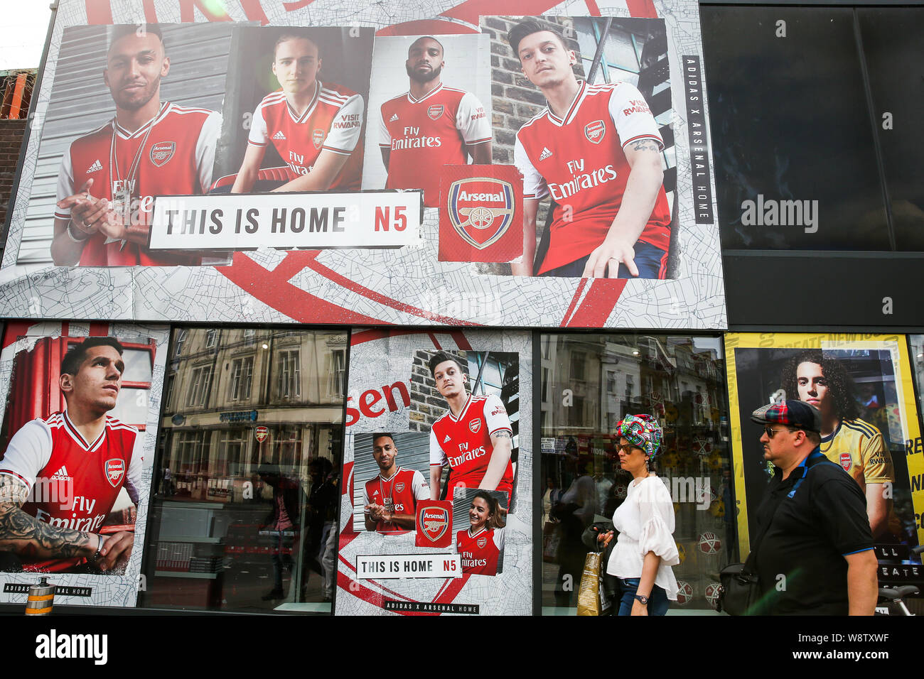 Arsenal Shop Finsbury Park