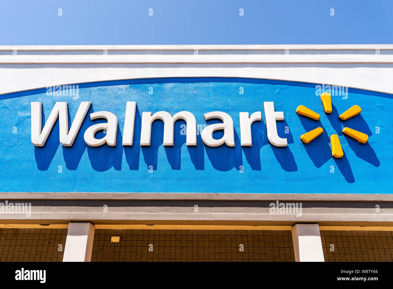 Walmart logo hires stock photography and images Alamy