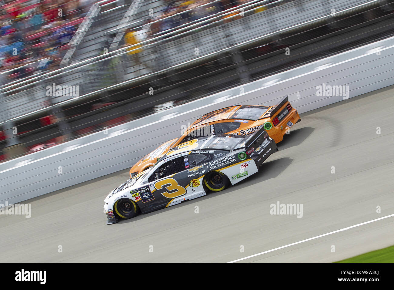 Brooklyn Michigan Usa 11th Aug 2019 Monster Energy Nascar Drivers Austin Dillon 3 And Corey Lajoie