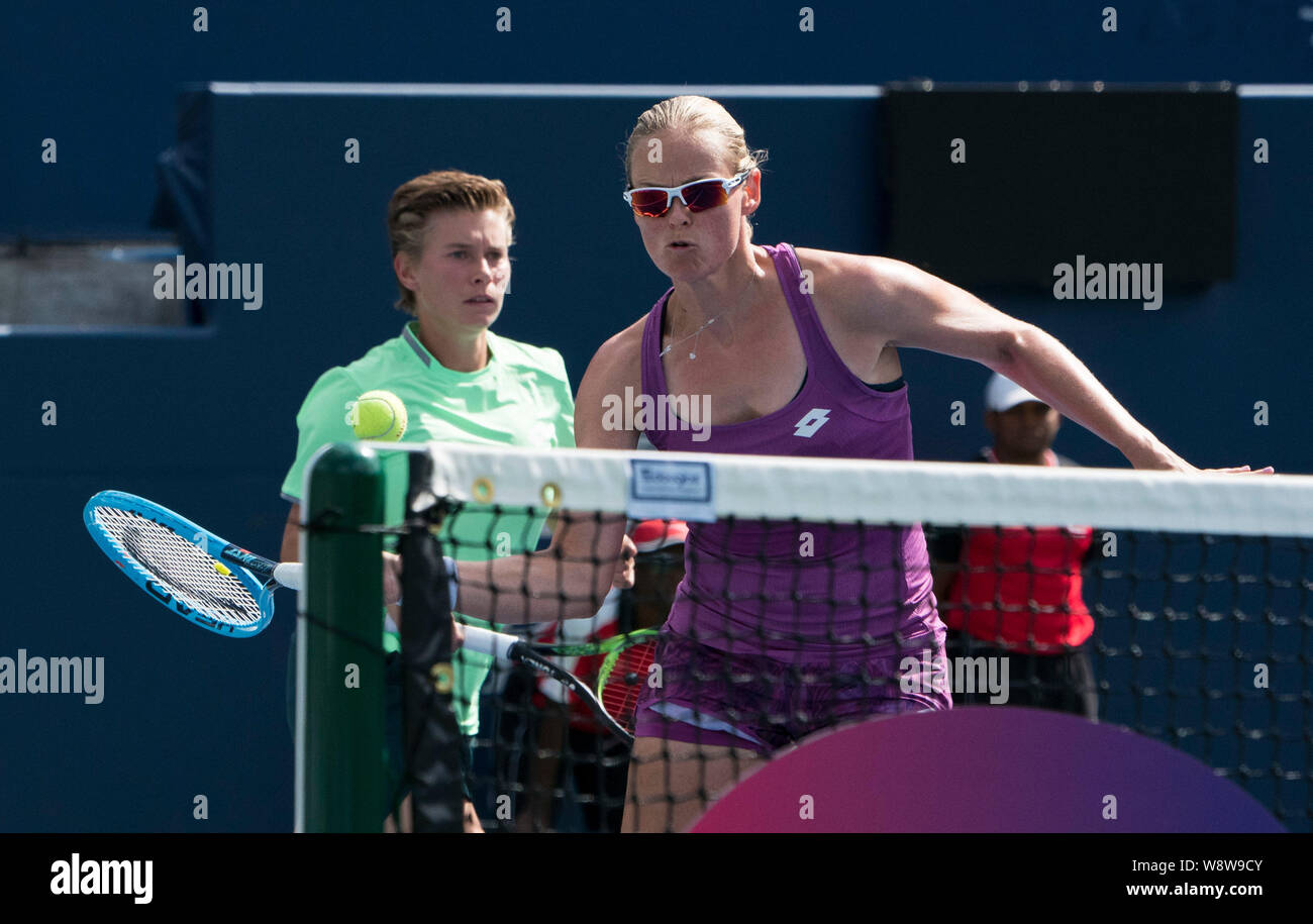 Toronto, Canada. 11th Aug, 2019. Anna-Lena Groenefeld (R) of Germany and Demi Schuurs of the Netherlands compete during the women's doubles final against Barbora Krejcikova and Katerina Siniakova of the Czech Republic at the 2019 Rogers Cup in Toronto, Canada, Aug. 11, 2019. Credit: Zou Zheng/Xinhua/Alamy Live News Stock Photo
