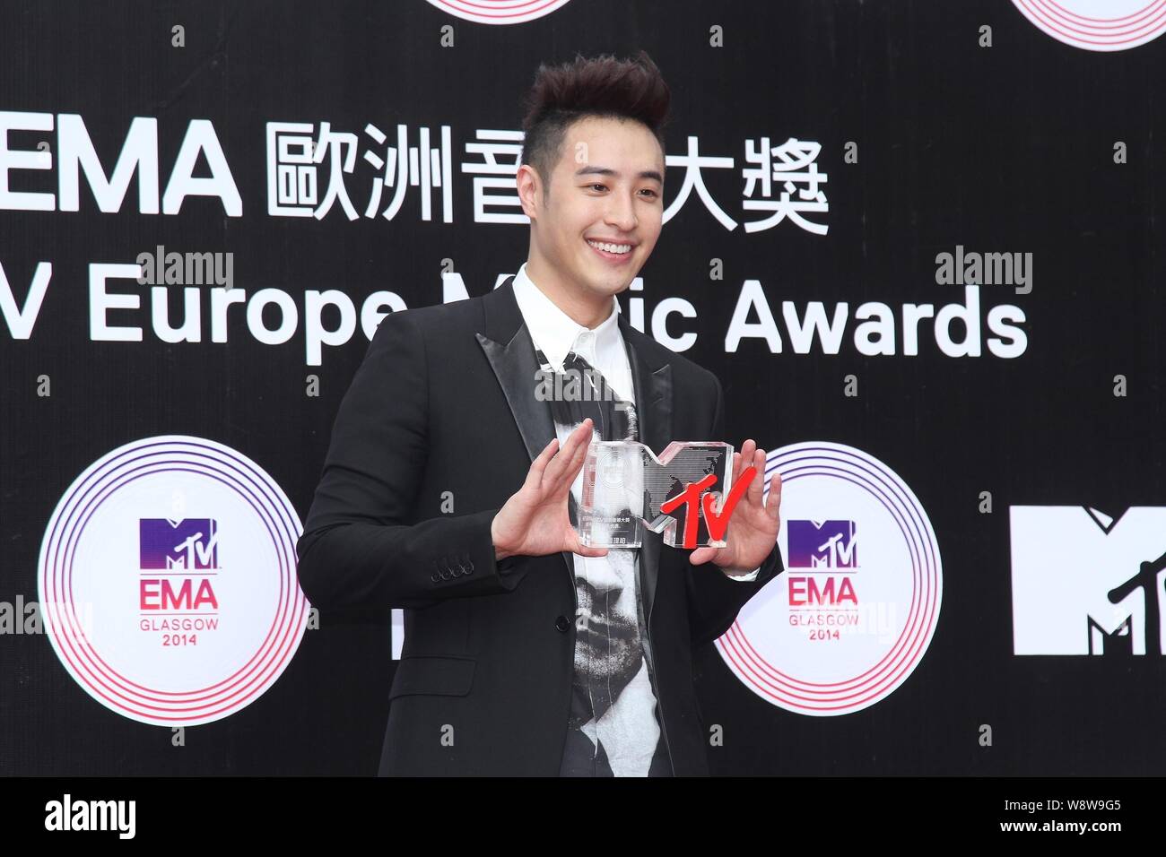 Taiwanese signer Wilber Pan poses during a press conference for the 2014 MTV Europe Music Awards in Taipei, Taiwan, 16 September 2014. Stock Photo