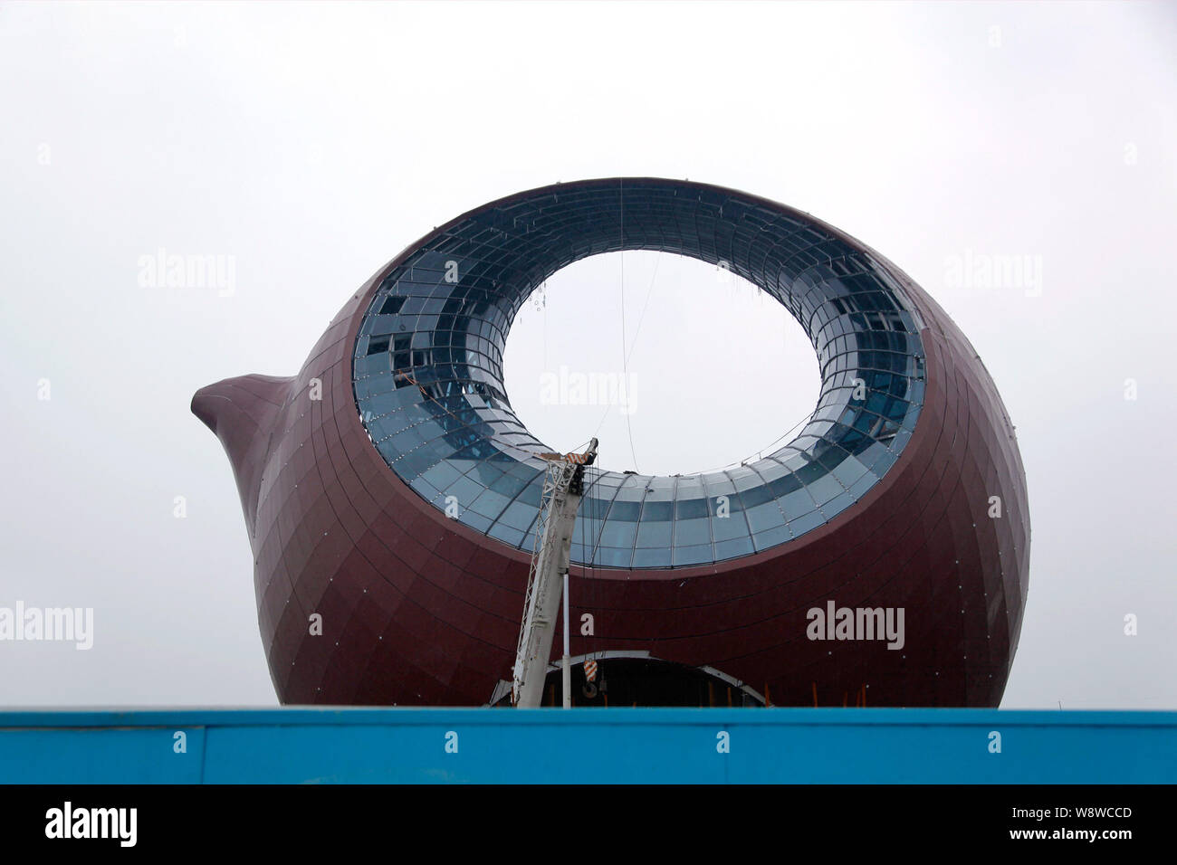 Teapot building china hires stock photography and images Alamy