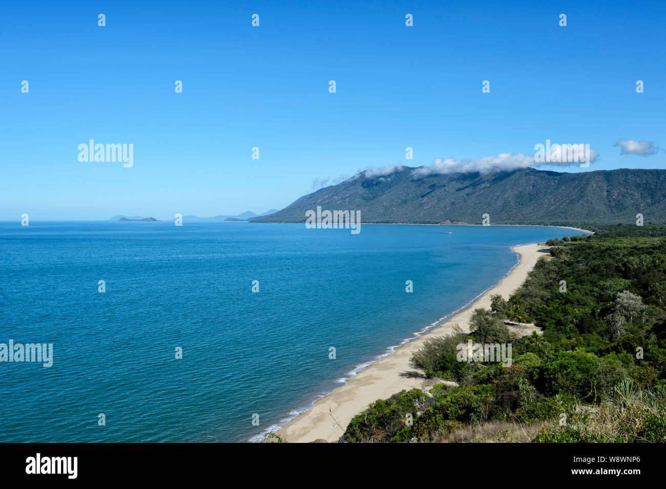 Scenic view of Trinity Bay and Four Mile Beach from the Flagstaff Hill Lookout, Port Douglas, Far North Queensland, FNQ, QLD, Australia Stock Photo