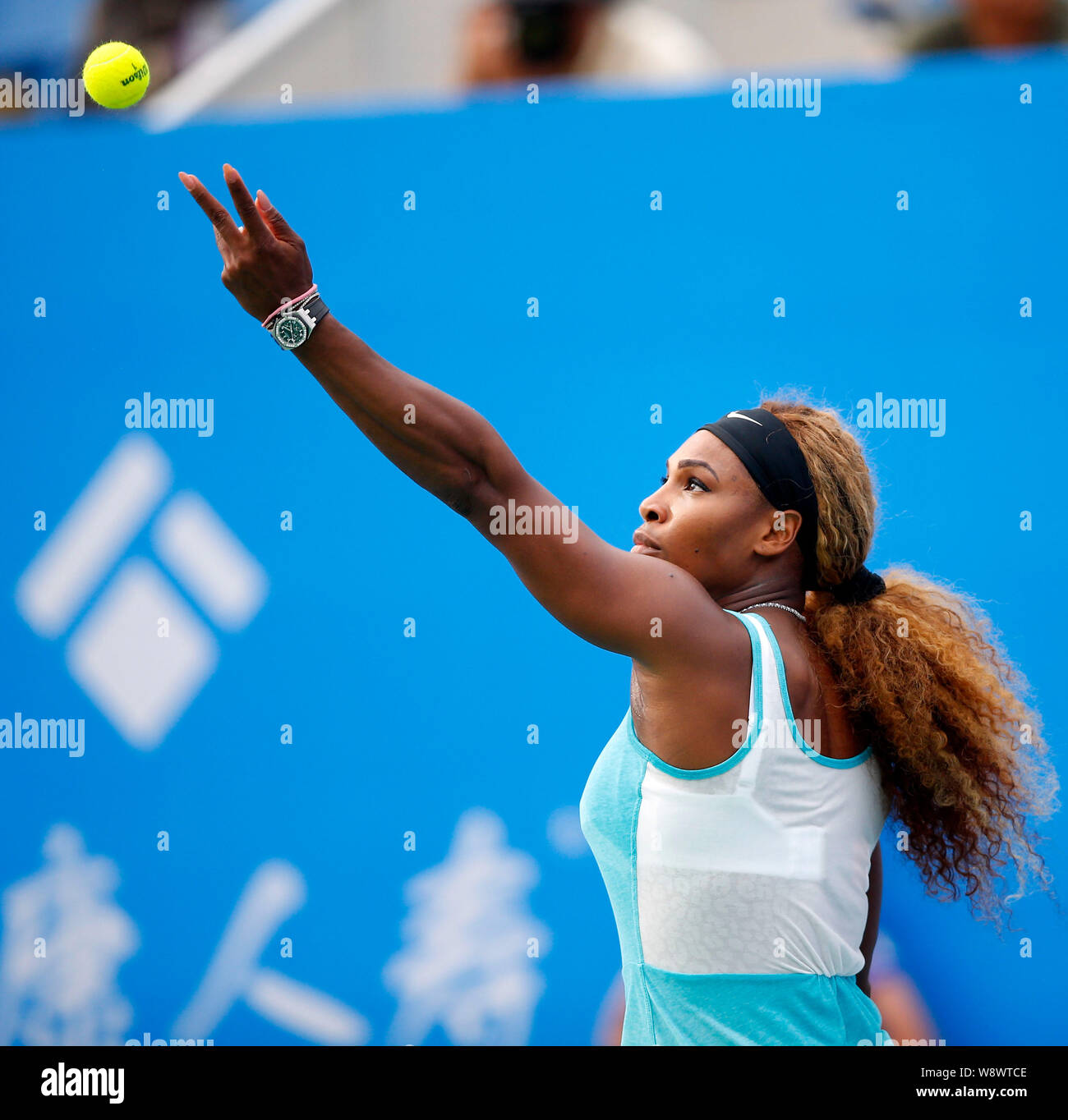 Alize cornet tennis hi-res stock photography and images - Page 9 - Alamy