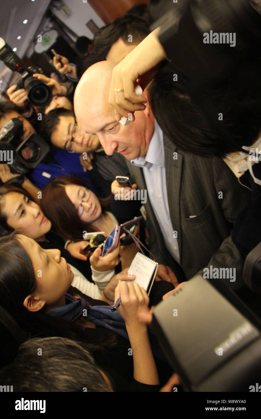 Hugh Dunleavy Center Commercial Director Of Malaysia Airlines