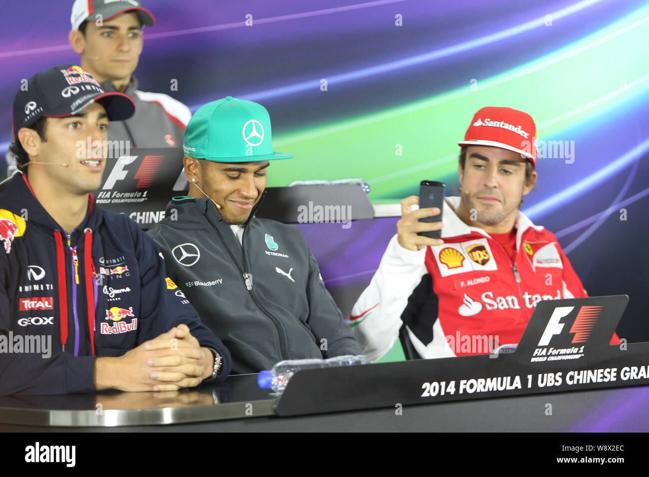 f1 driver fernando alonso