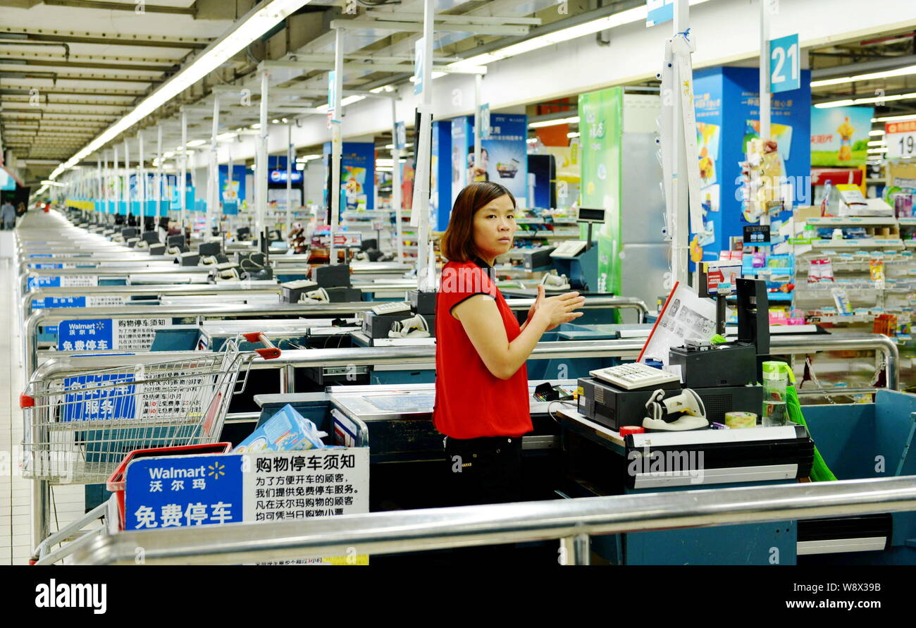 HDR image, Walmart store cashier check out lane, impulse item