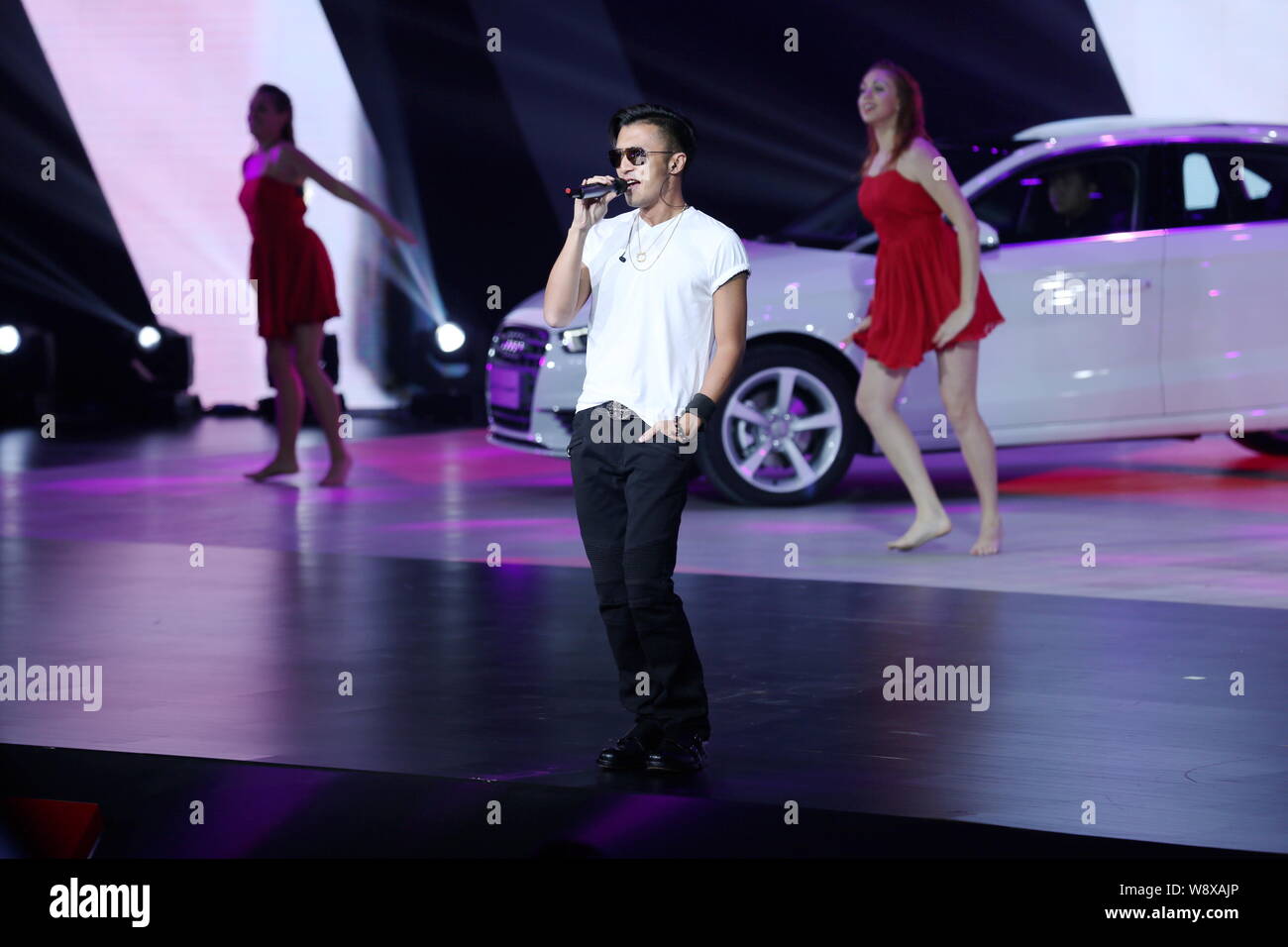 Hong kong singer nicholas tse hi-res stock photography and images - Alamy