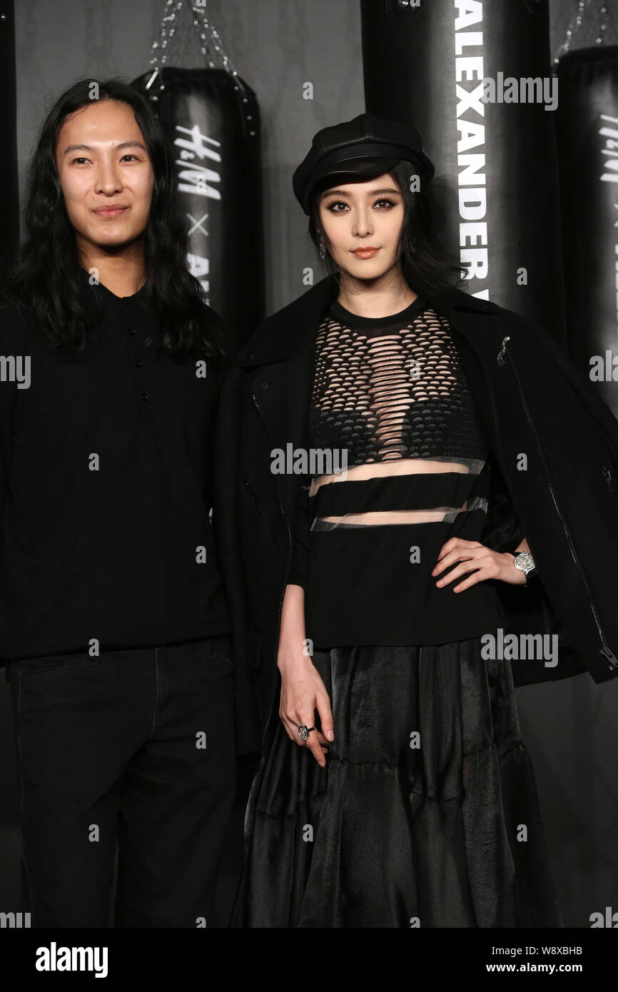 Chinese Actress Fan Bingbing Right And American Fashion Designer Alexander Wang Pose On The Red Carpet For The Press Conference Of Alexander Wang X Stock Photo Alamy