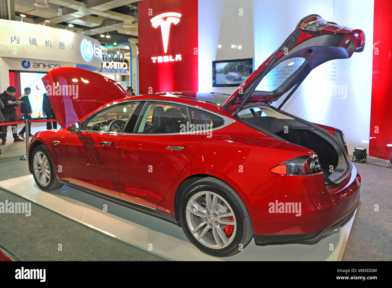--FILE--A Tesla Model S electric car is displayed during the 2nd China ...