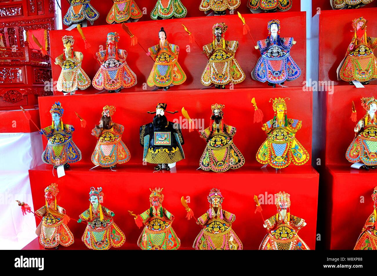 Chinese Puppet Traditonal Drama Show Stock Photo Alamy