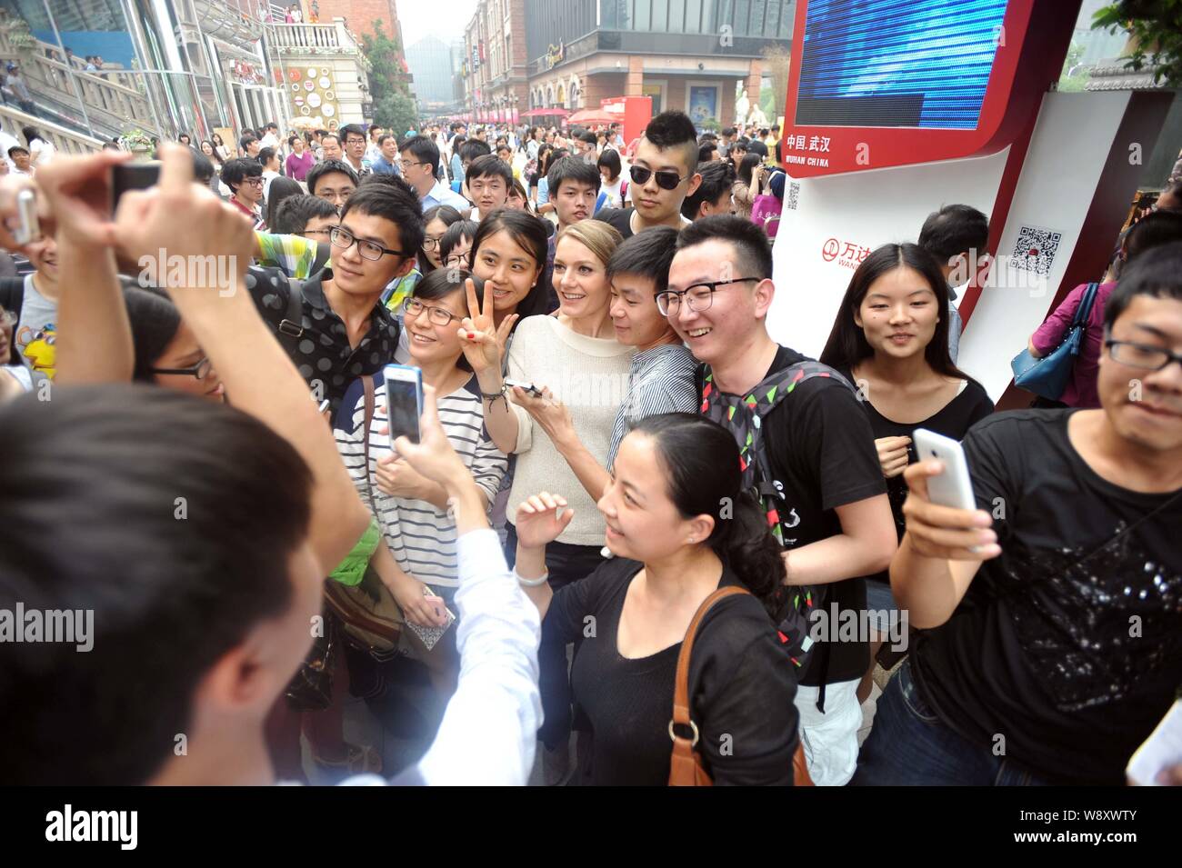 Knallerfrauen Stock Photos Knallerfrauen Stock Images Alamy