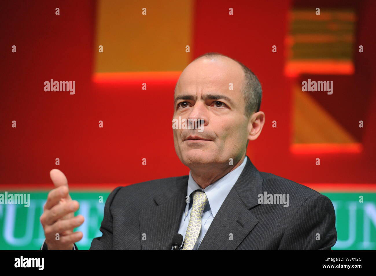 Carlos Brito High Resolution Stock Photography And Images Alamy