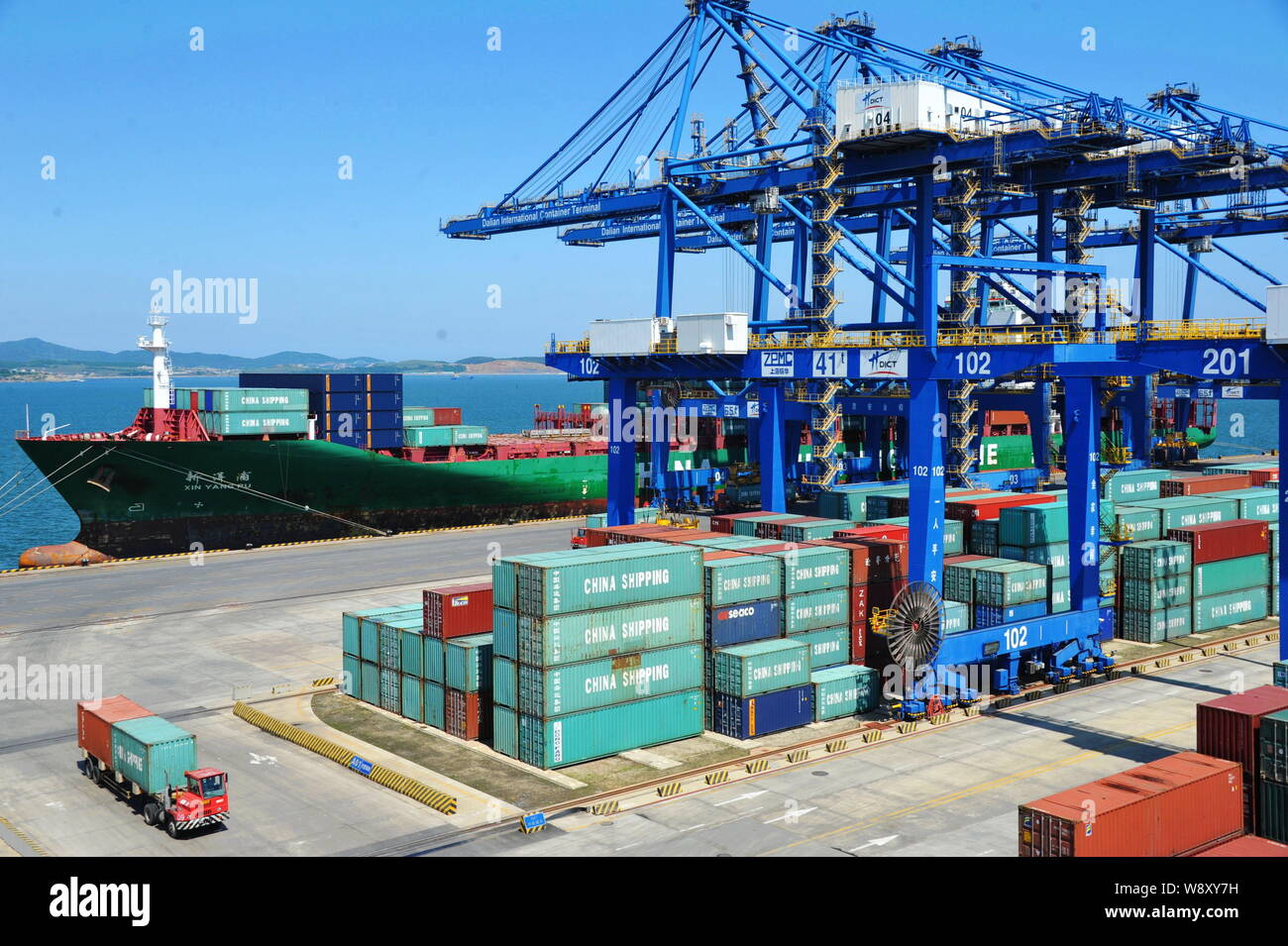 --FILE--Trade containers of China Shipping and other shippers are stacked at the Port of Dalian in Dalian city, northeast Chinas Liaoning province, 11 Stock Photo