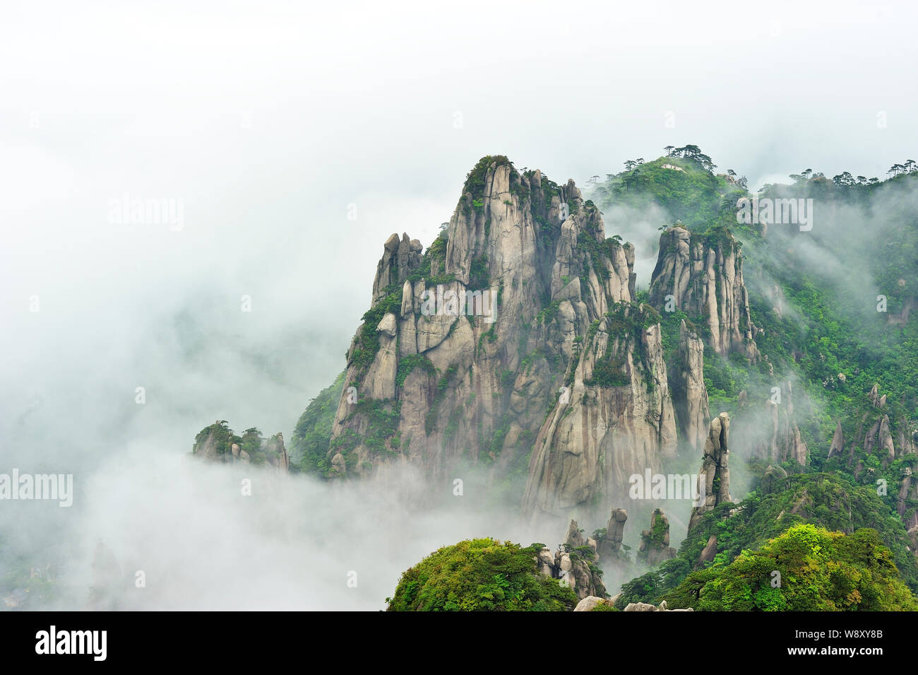 Mount sanqingshan national park hi-res stock photography and images - Alamy