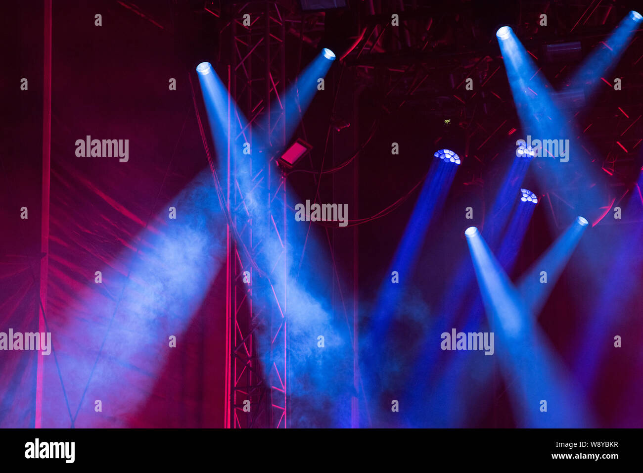 Stage lights at music festival Stock Photo - Alamy