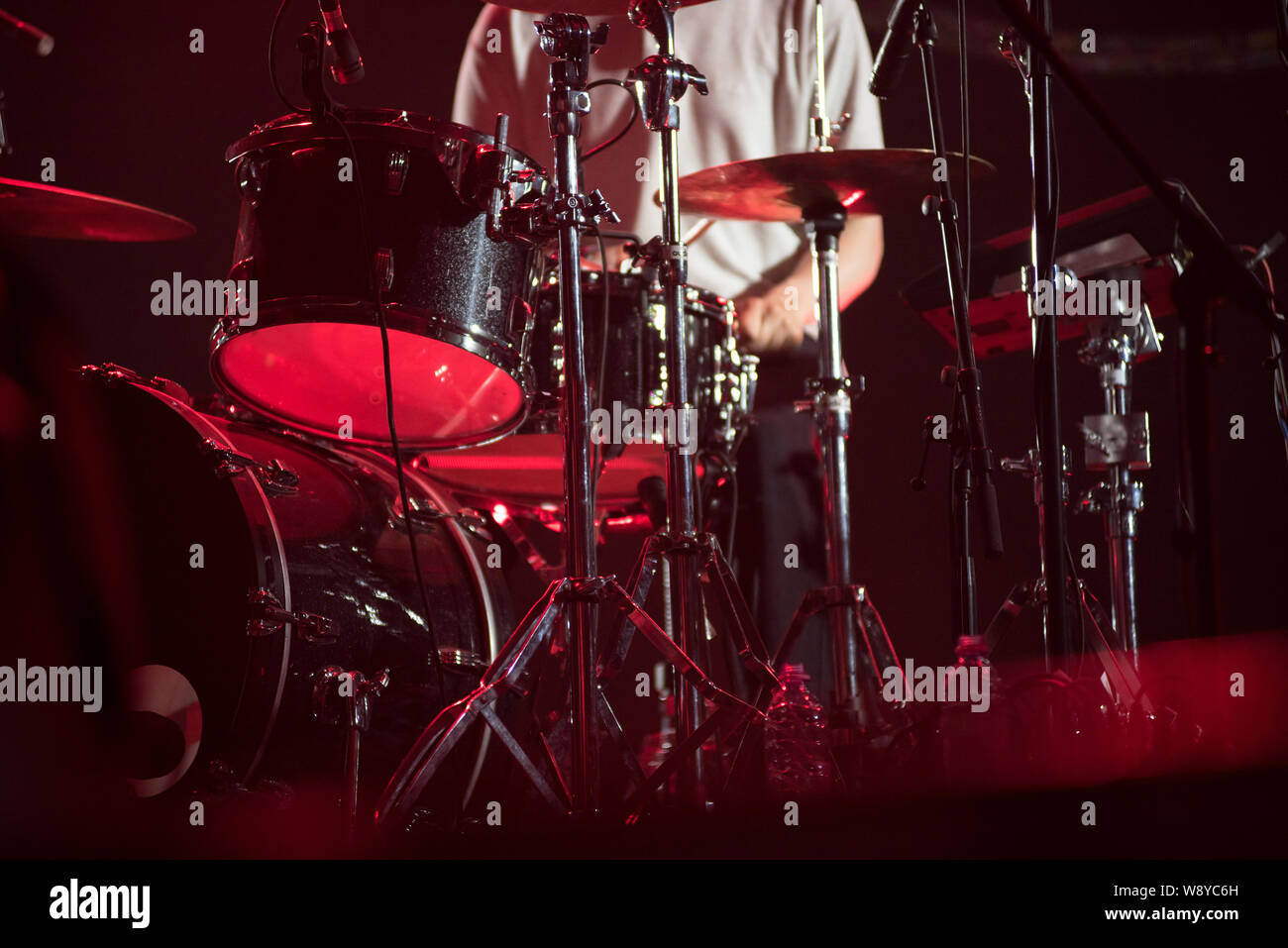 Drum kit on the stage during concert Stock Photo - Alamy