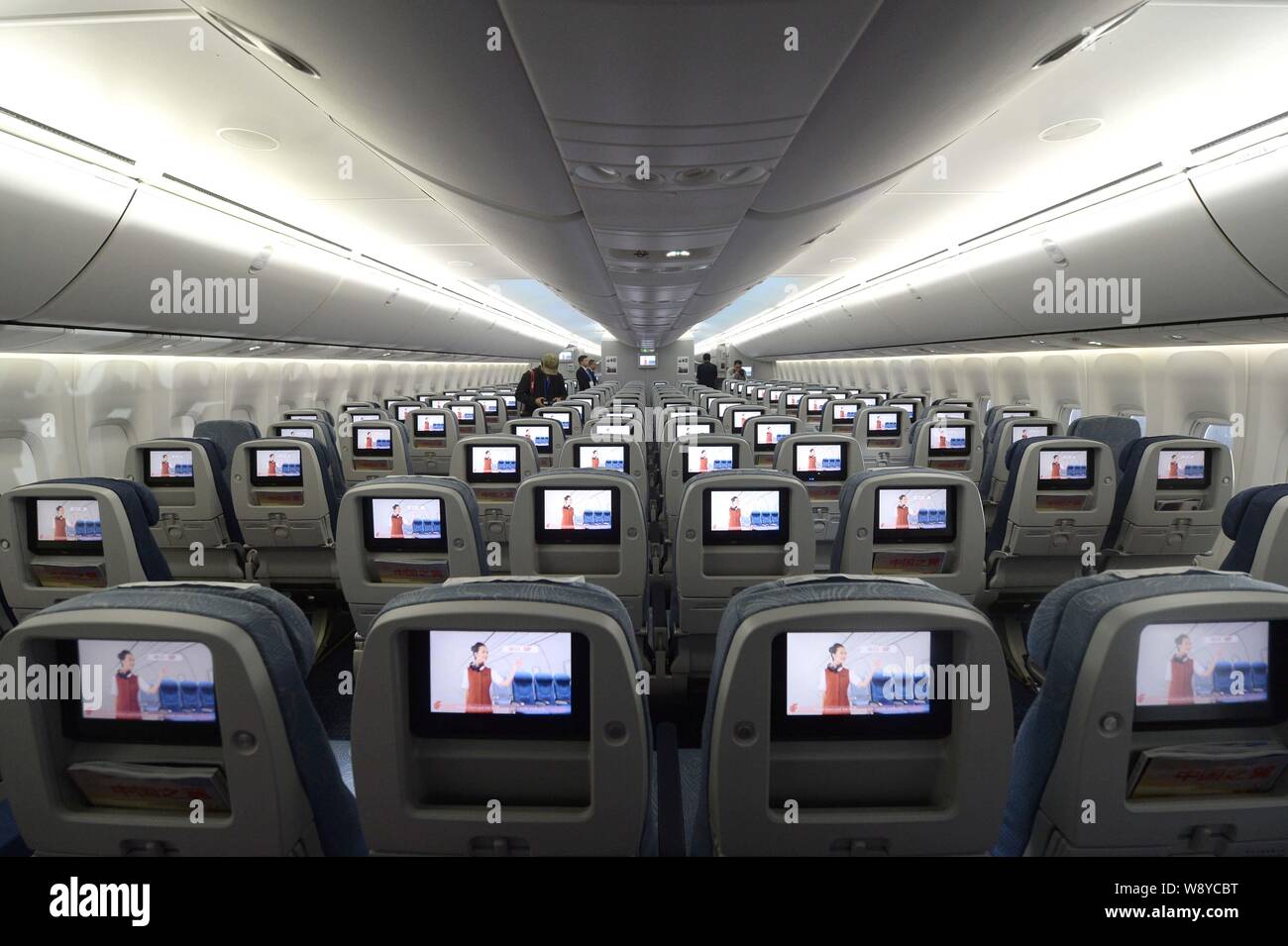 Boeing 747 Cabin Stock Photos Boeing 747 Cabin Stock