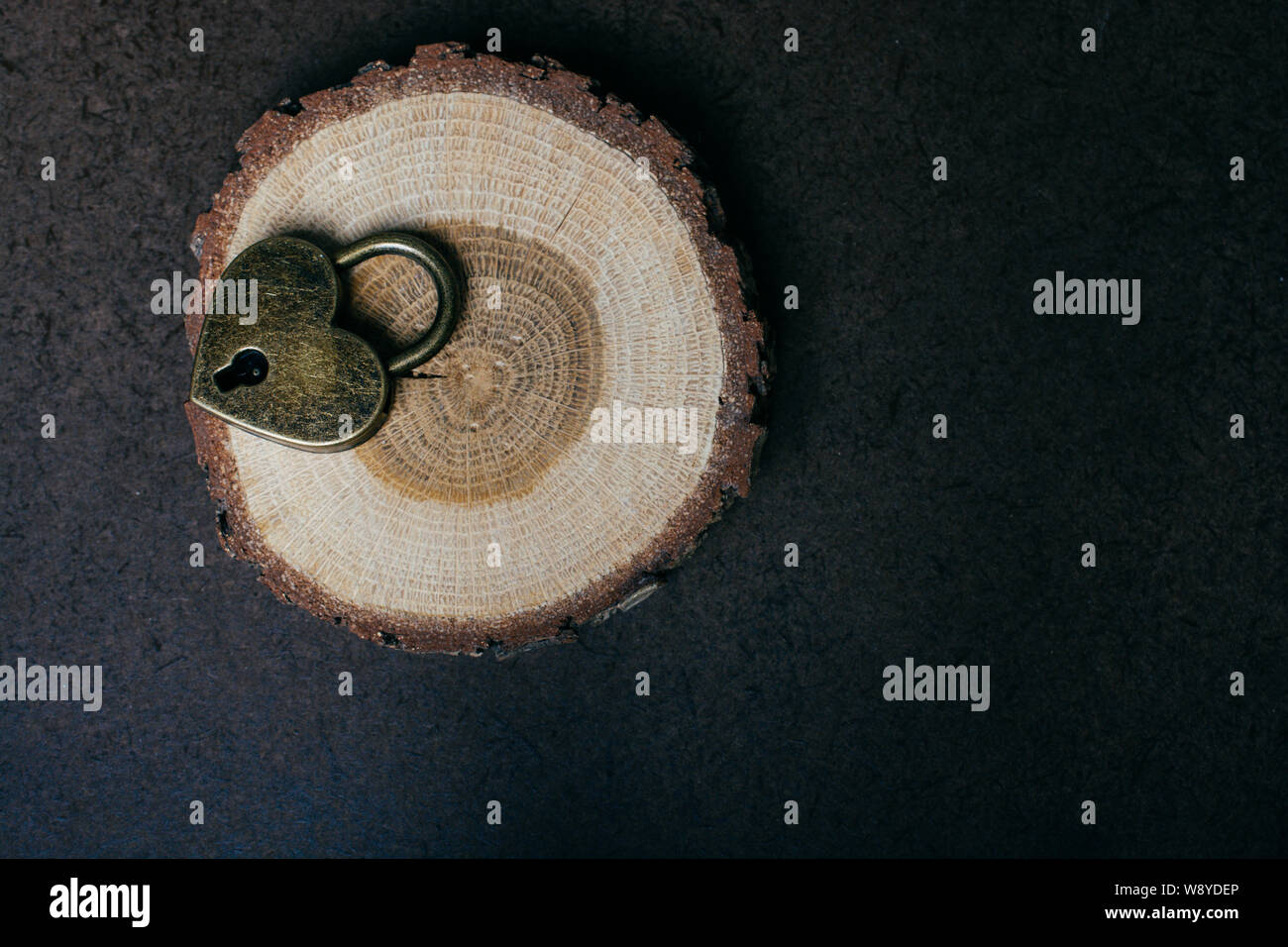 Metal padlock in heart shape as symbol of love Stock Photo - Alamy