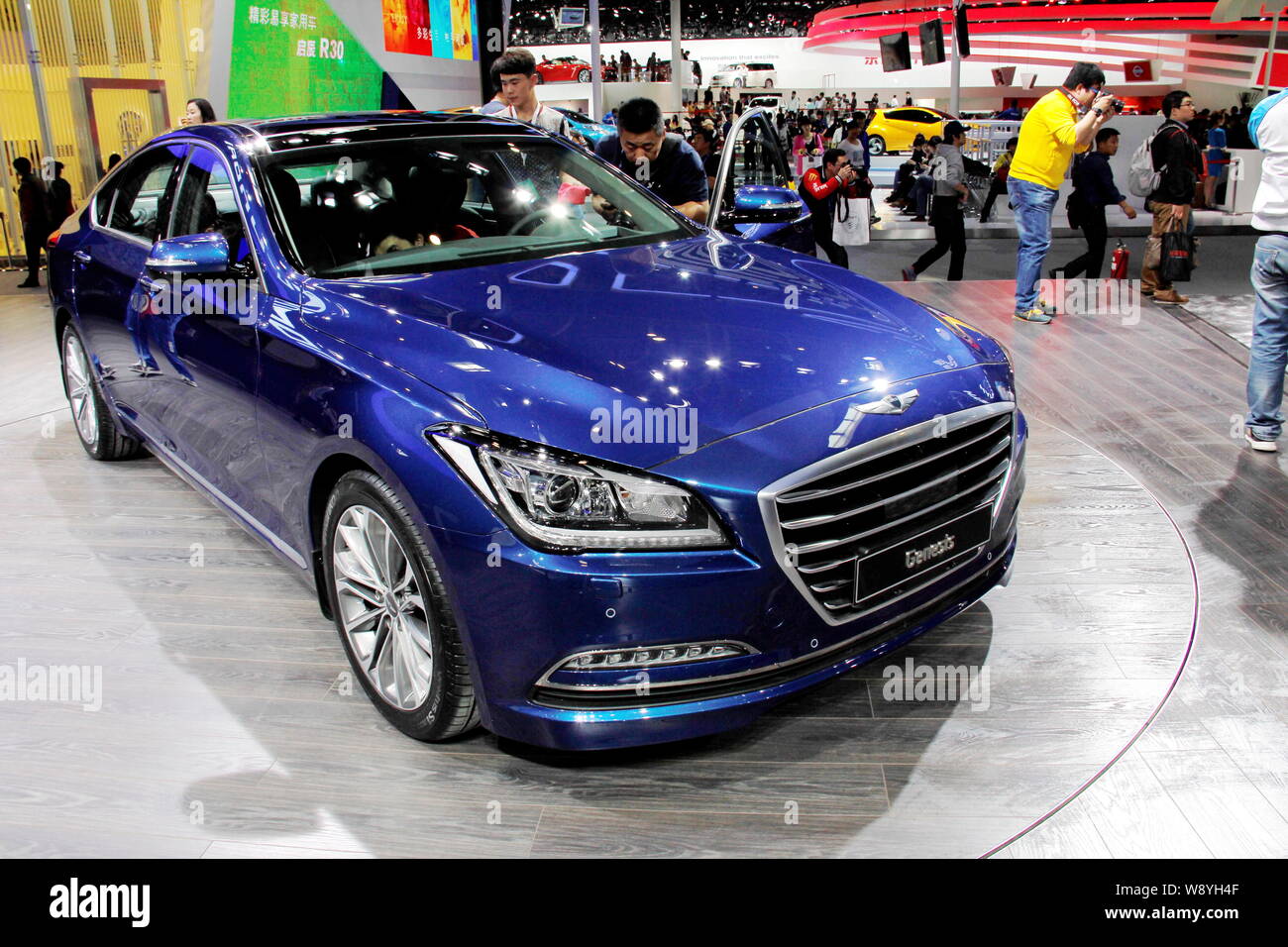 Korean auto hi-res stock photography and images - Page 2 - Alamy
