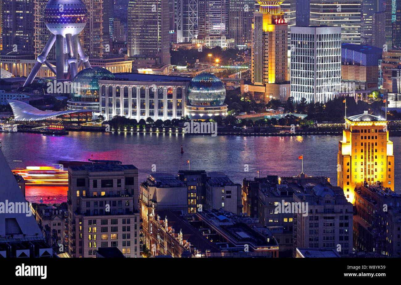 File view modern skyscrapers hi-res stock photography and images - Alamy