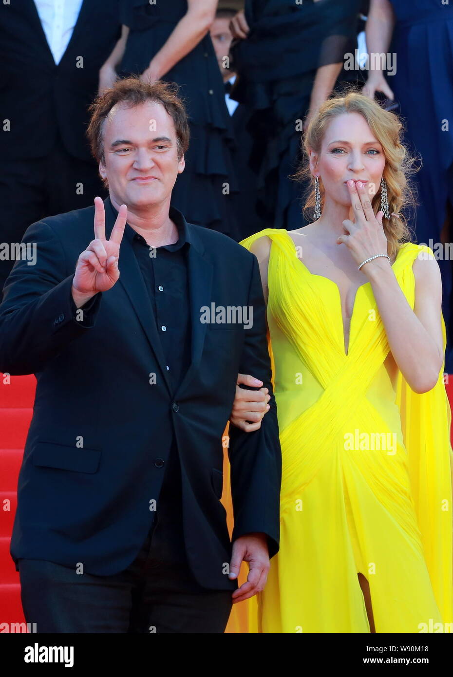 quentin tarantino uma thurman on set