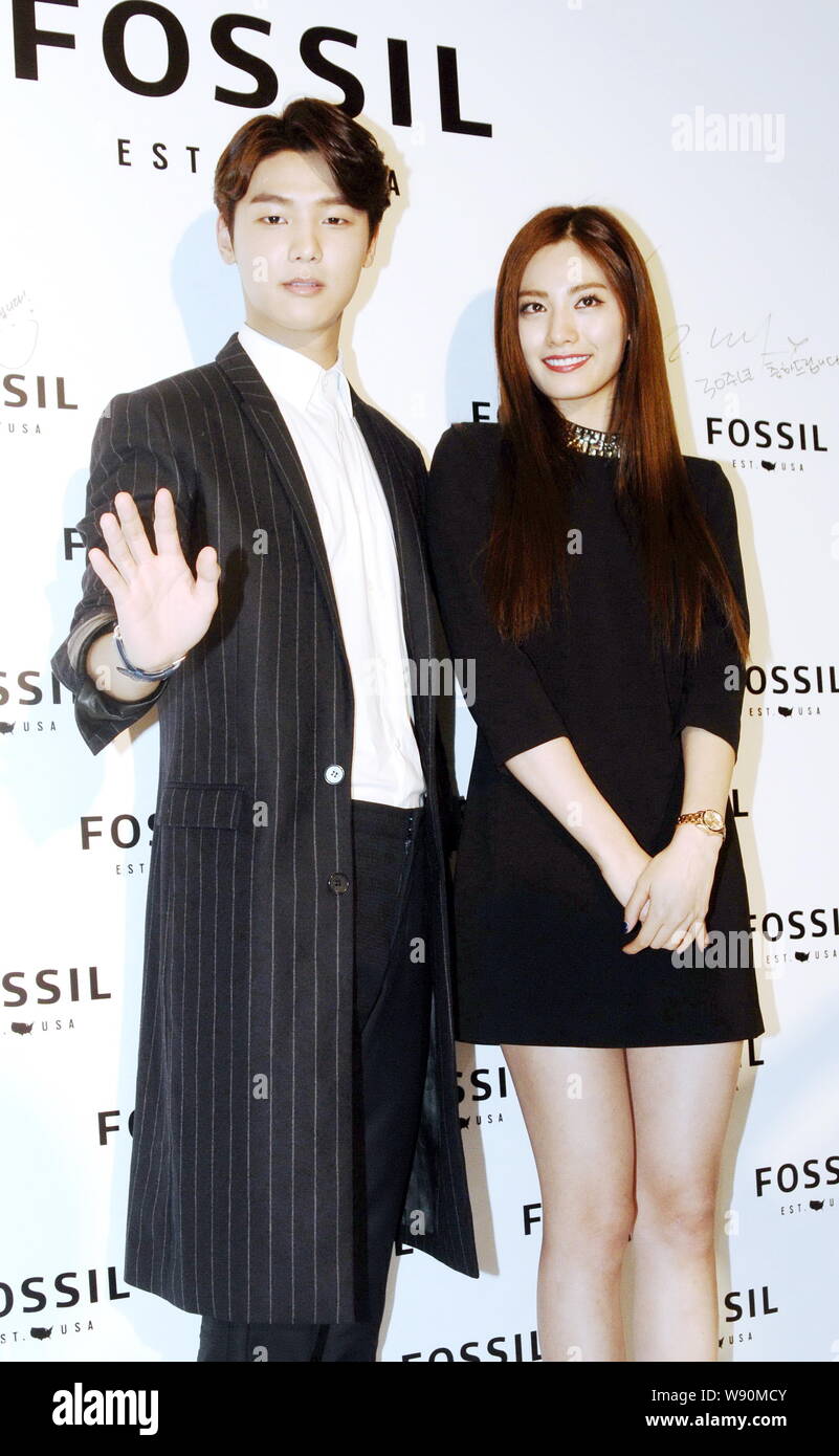 South Korean singer and actor Kang Min-hyuk, left, model and singer Im Jin-ah,  better known by her stage name Nana, pose during a 30th anniversary eve  Stock Photo - Alamy, image size:801x1390