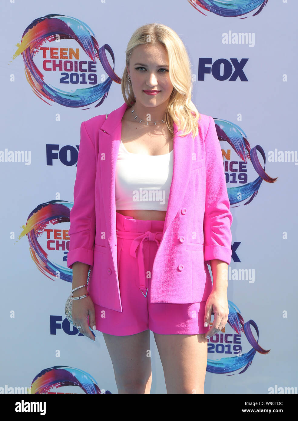 Emily osment 2019 hi-res stock photography and images - Alamy