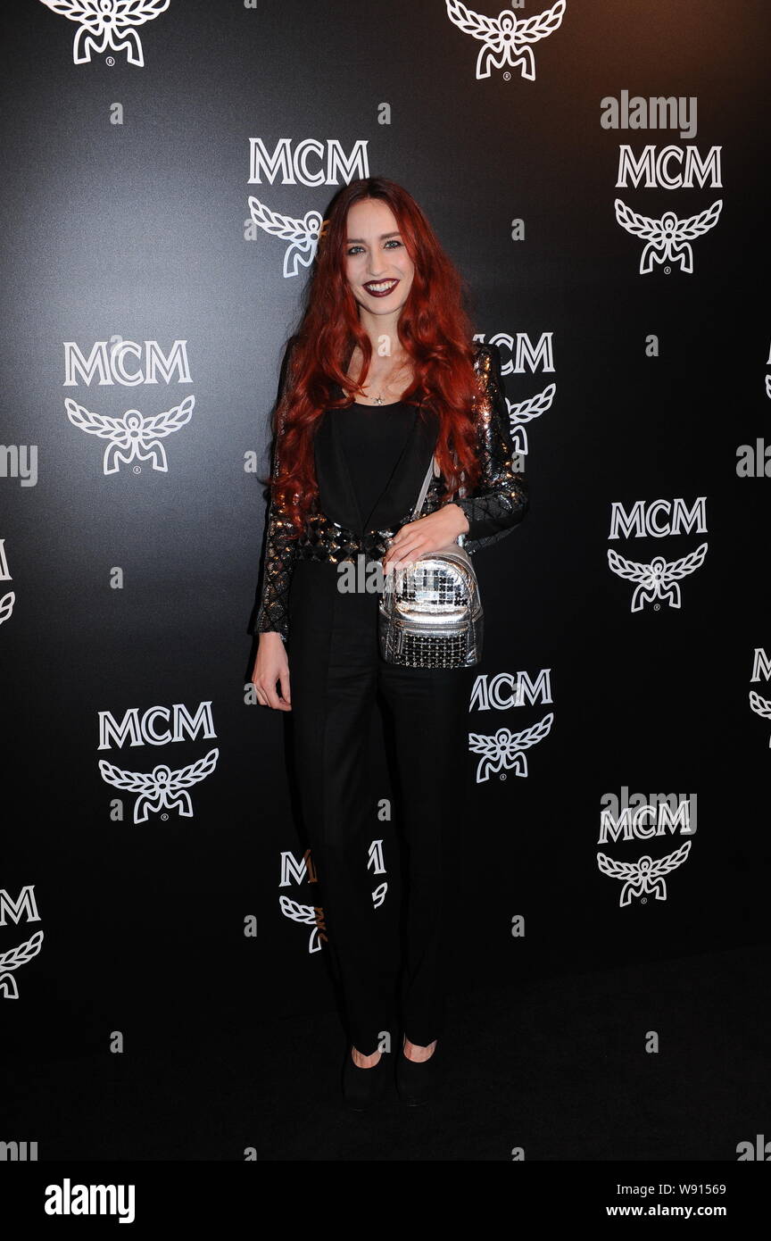 American model and actress Elizabeth Jagger, daughter of Mick Jagger and Jerry Hall, poses as she arrives at MCM 2015 Spring/Summer fashion show in Be Stock Photo