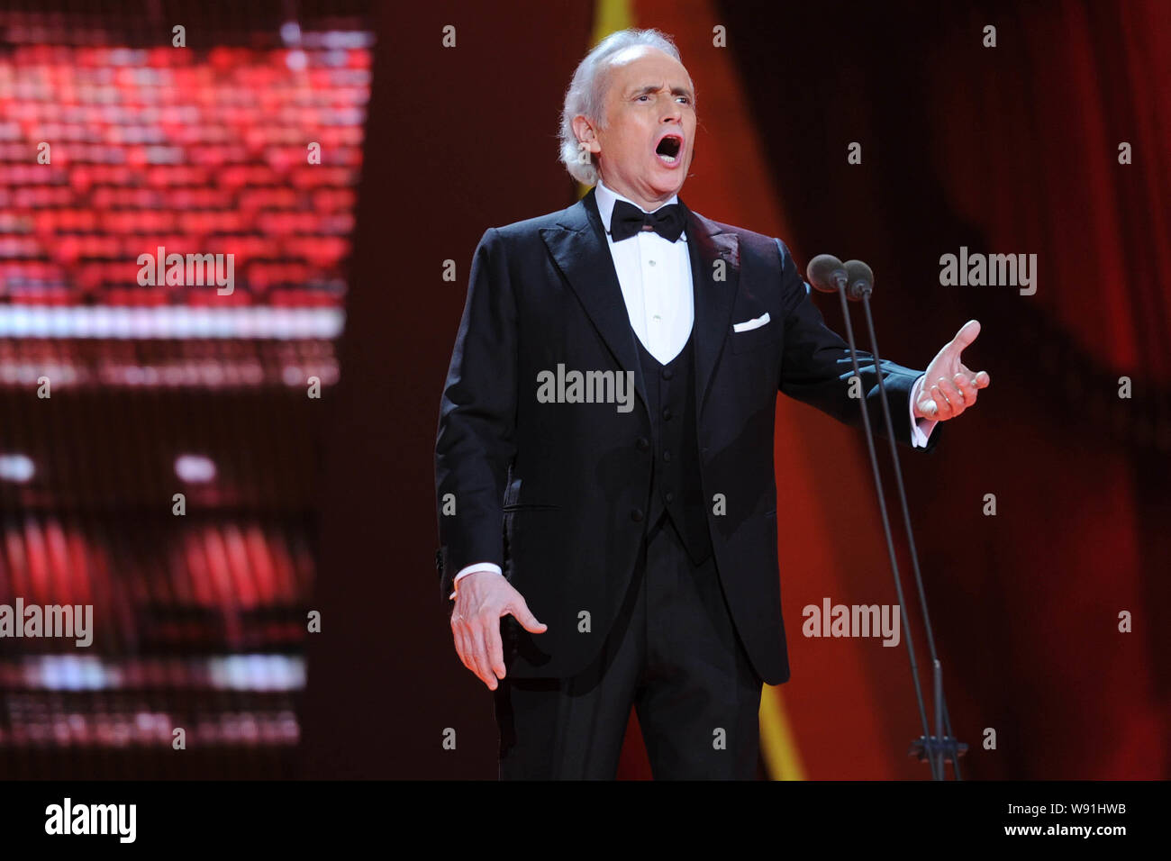 Jose carreras gala hi-res stock photography and images - Alamy