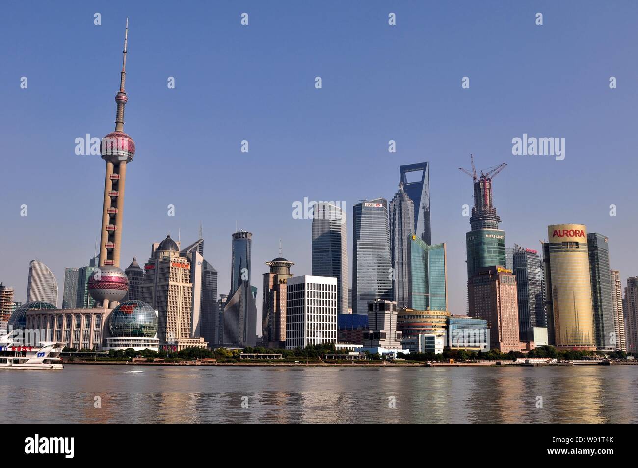 --FILE--Skyline of Huangpu River and the Lujiazui Financial District ...
