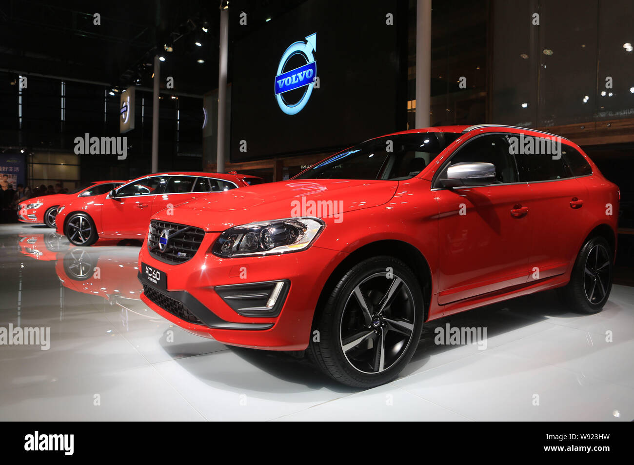 Volvo xc60 hi-res stock photography and images - Page 3 - Alamy