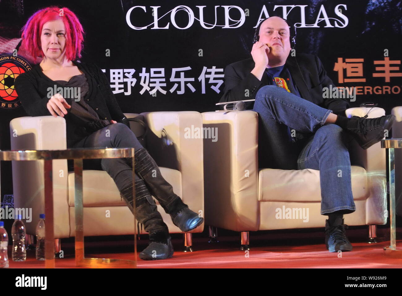 Larry wachowski hi-res stock photography and images - Alamy