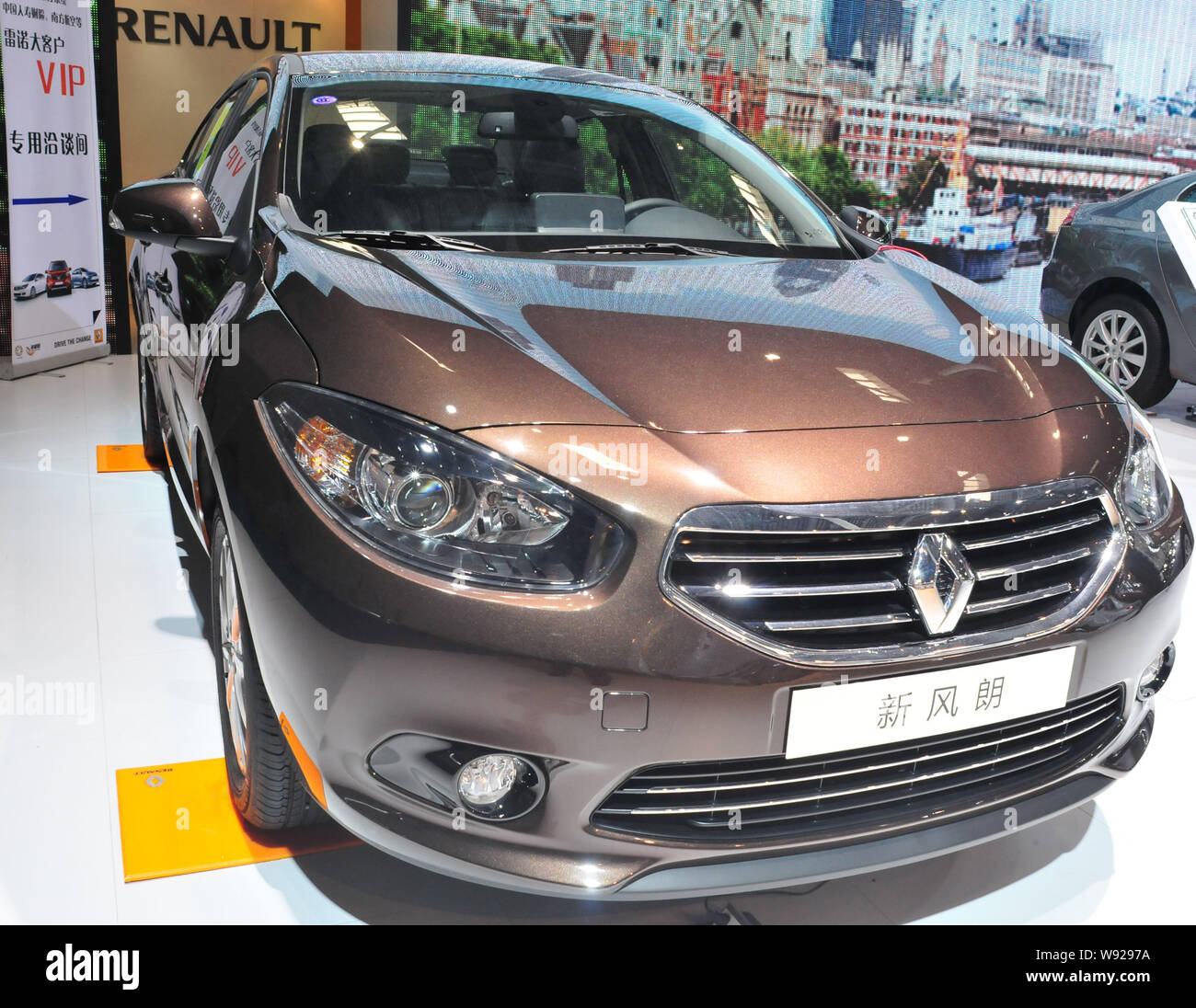 --FILE--A Renault Fluence is displayed during an automobile exhibition in Chongqing, China, 13 June 2013.   Carlos Ghosn, the chief executive of Renau Stock Photo