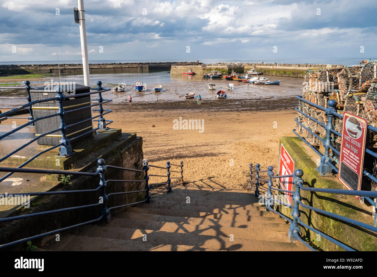06/08/2019 Staithes, North Yorkshire, uk Staithes is a seaside village