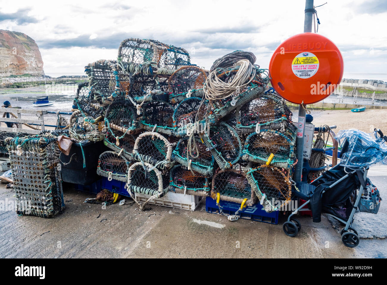 Whitby jet cliff hires stock photography and images Alamy