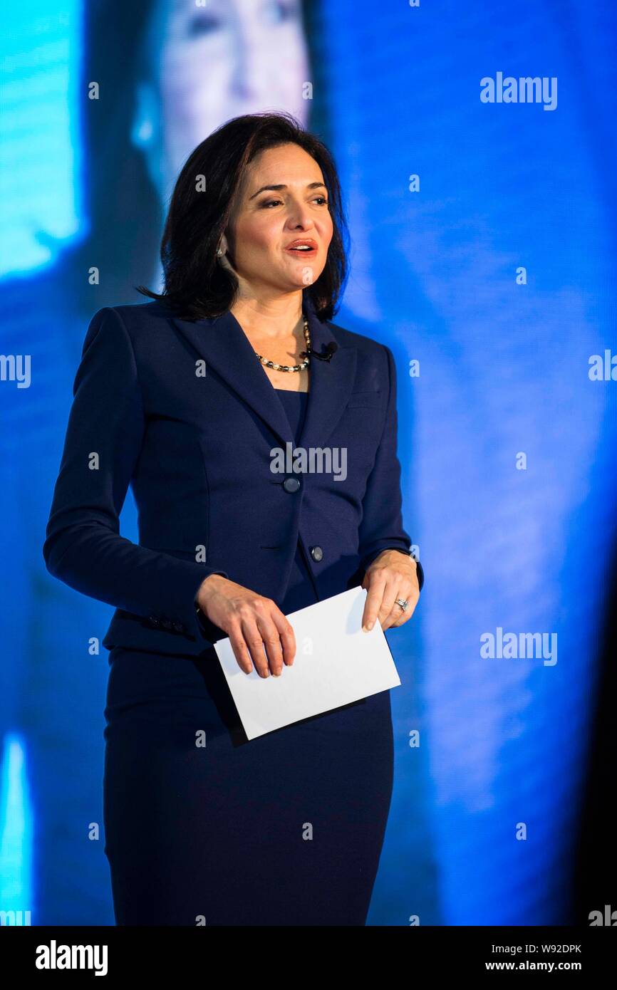 Sheryl sandberg hi-res stock photography and images - Alamy
