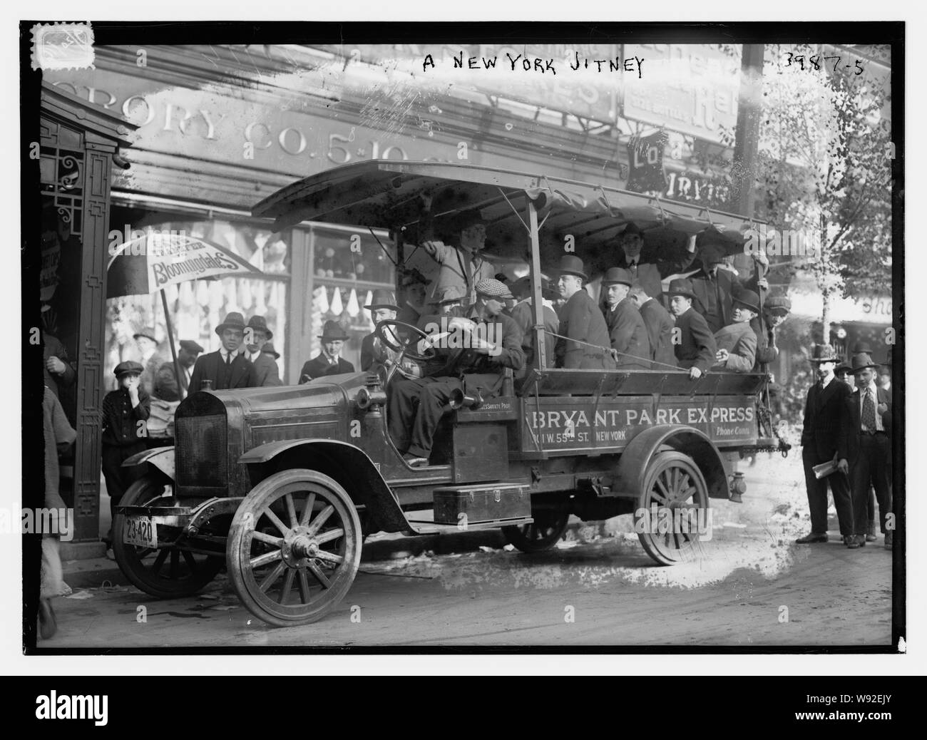 Jitney High Resolution Stock Photography and Images Alamy