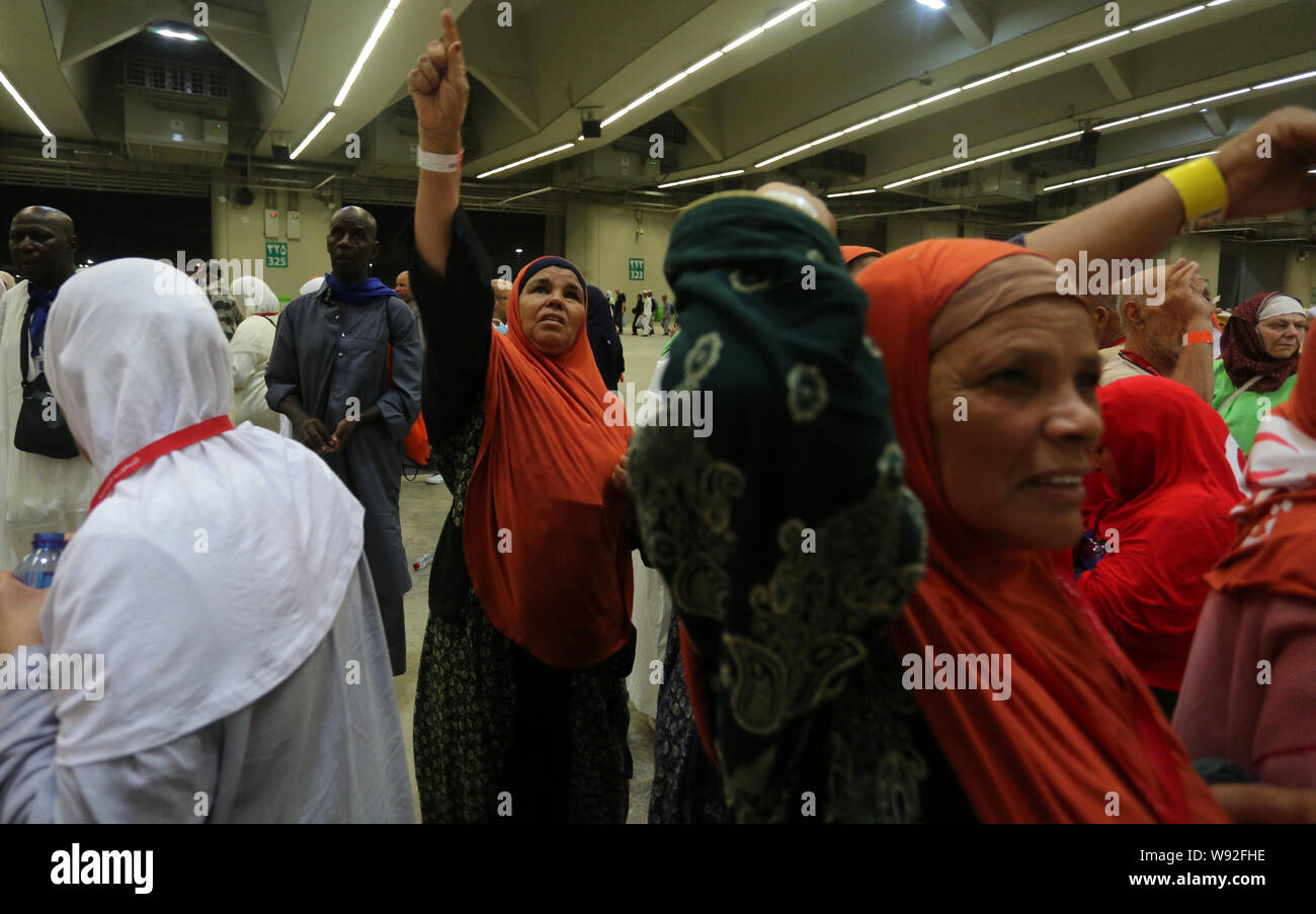 Mecca, Mecca, Saudi Arabia. 12th Aug, 2019. Muslim pilgrims throw