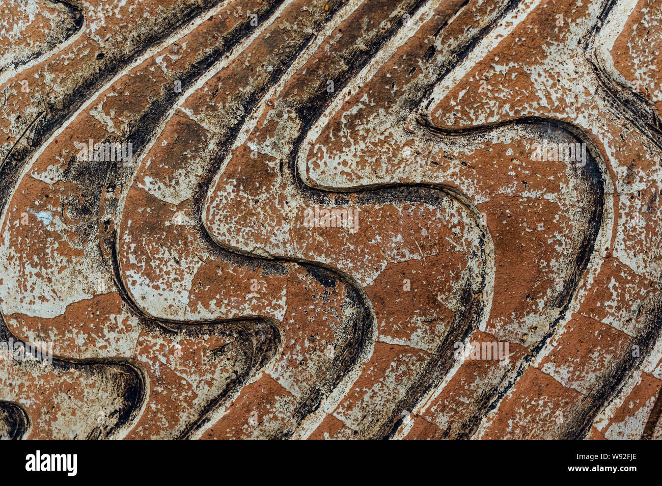 Old wave plate hi-res stock photography and images - Alamy