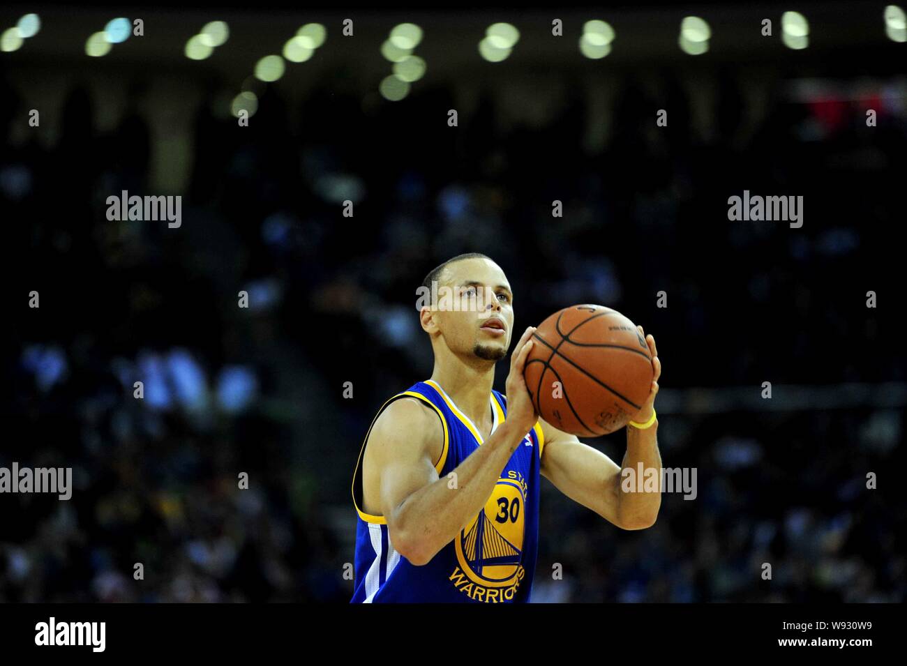 Stephen Curry of the Golden State Warriors prepares to shoot during