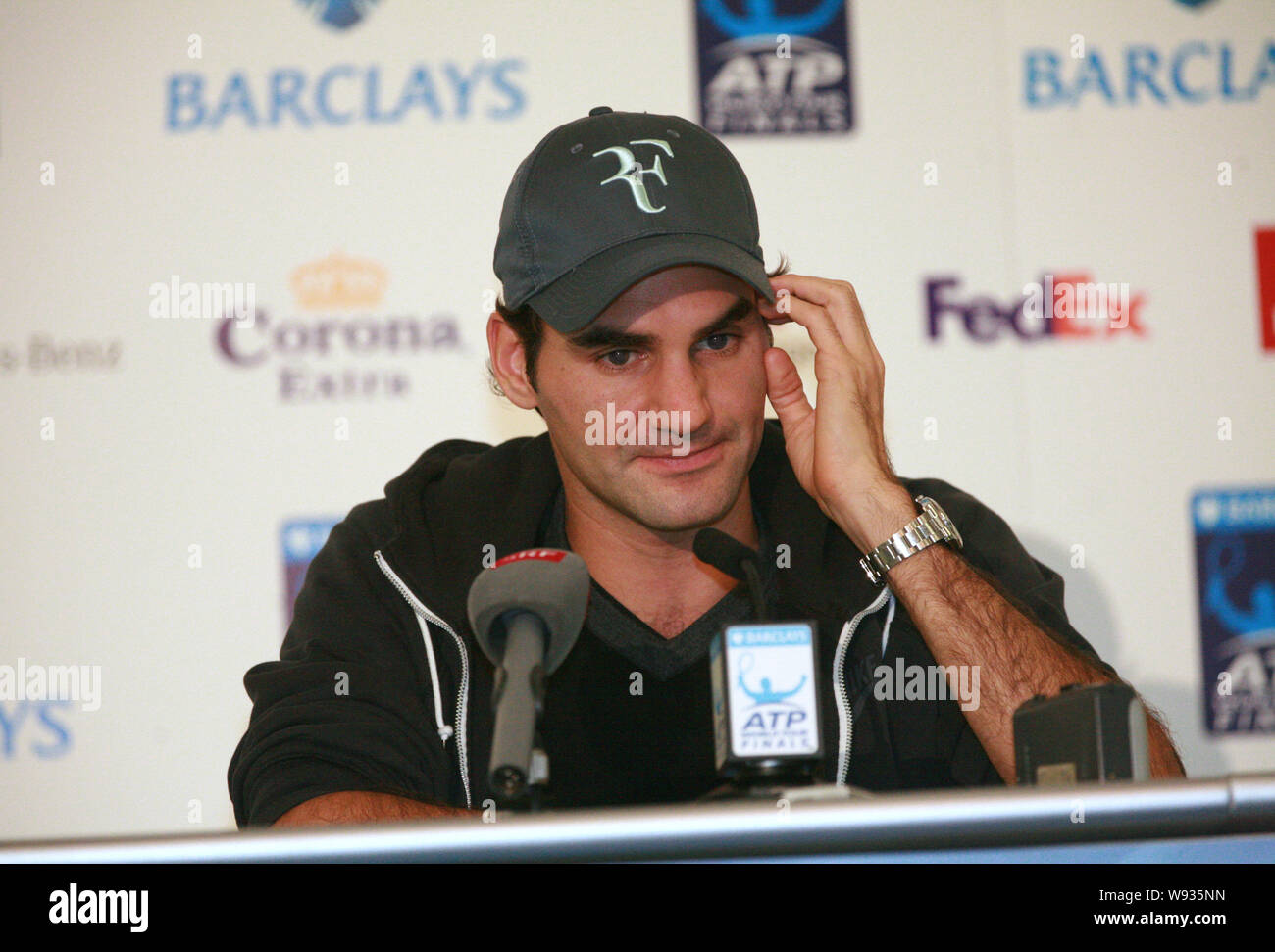 Roger federer hotsell cap uk
