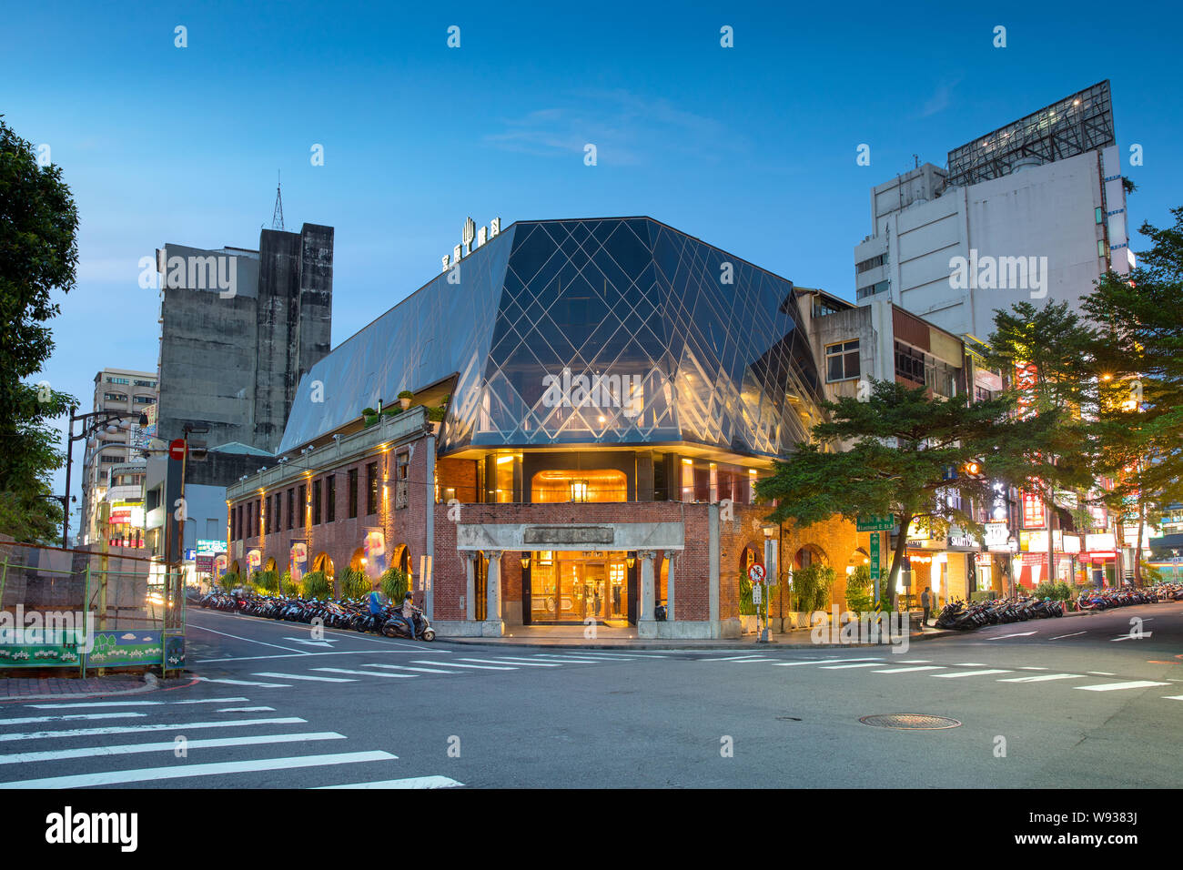Taichung, Taiwan - August 27, 2017: night view of Miyahara eye hospital, a dessert restaurant which is used to be an ophthalmology clinic during the J Stock Photo