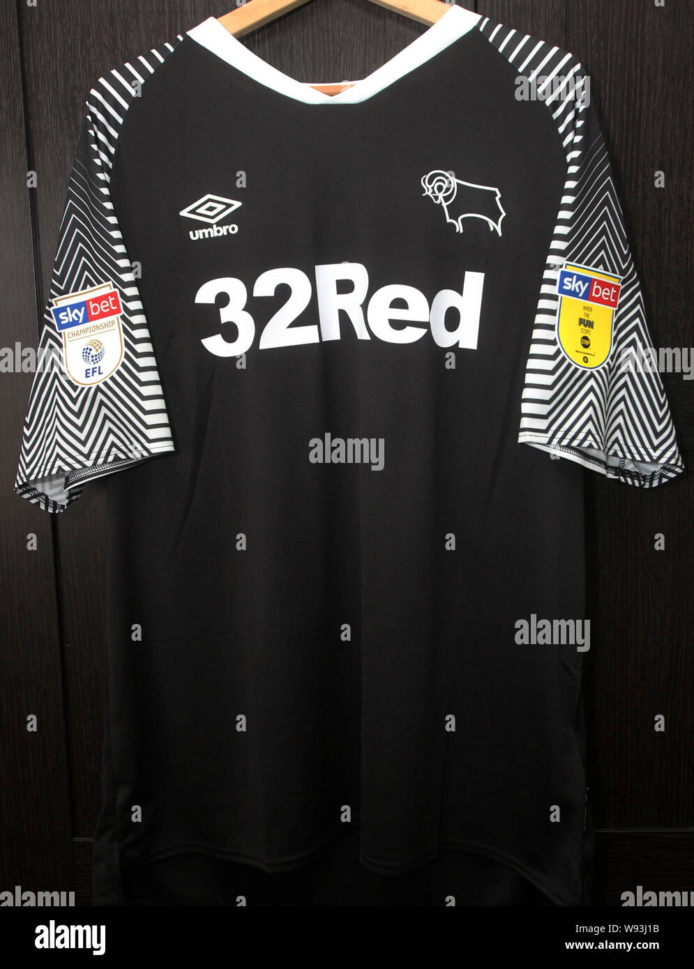 Derby County FC Official  Replica kit showing the Wayne Rooney Number 32 Shirt with Sponsors 32 Red. Also Skybet Championship logos. Stock Photo