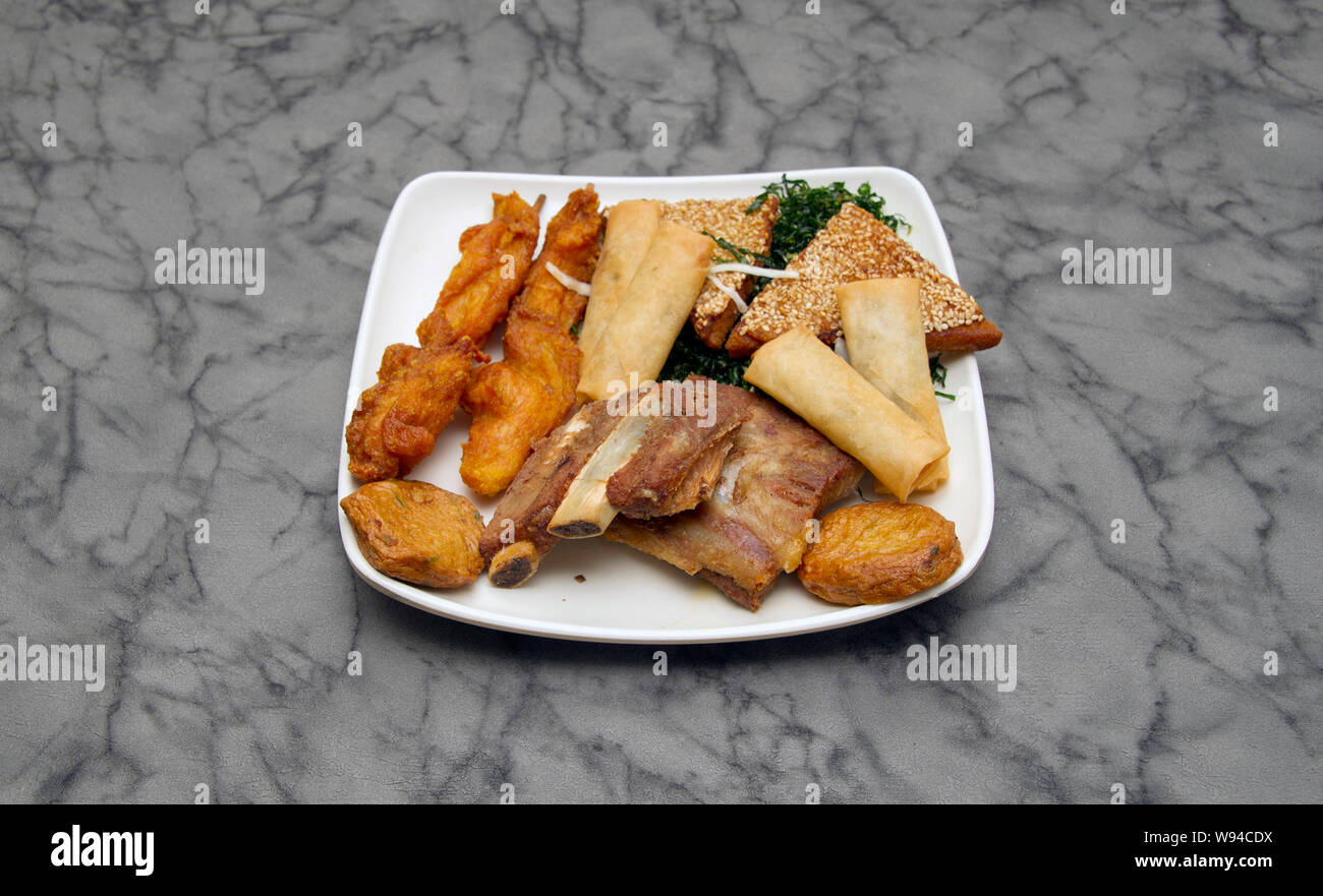 Chinese food. Starter platter Stock Photo Alamy
