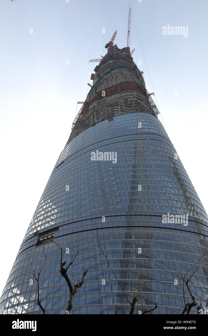 The Shanghai Tower is under construction in the Lujiazui Financial ...