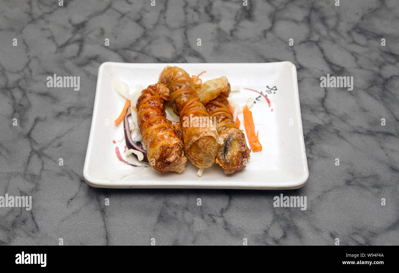 Chinese food. Vegetable tofu wraps Stock Photo Alamy