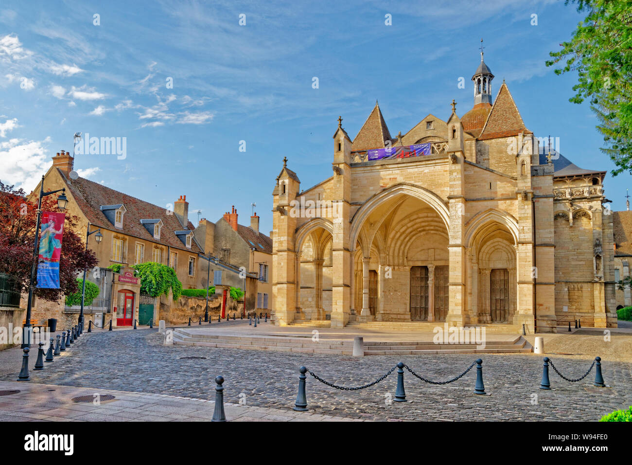 The collegiate church of Notre Dame de Beaune at Beaune, Burgundy, France. Stock Photo